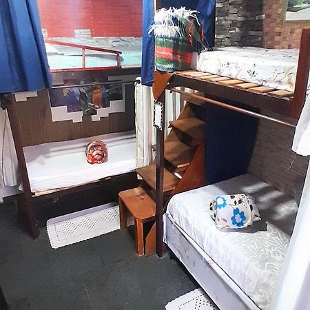 Hostel Em Itaipuacu Proximo A Praia E Terminal Da Rua 01 Maricá Exteriér fotografie